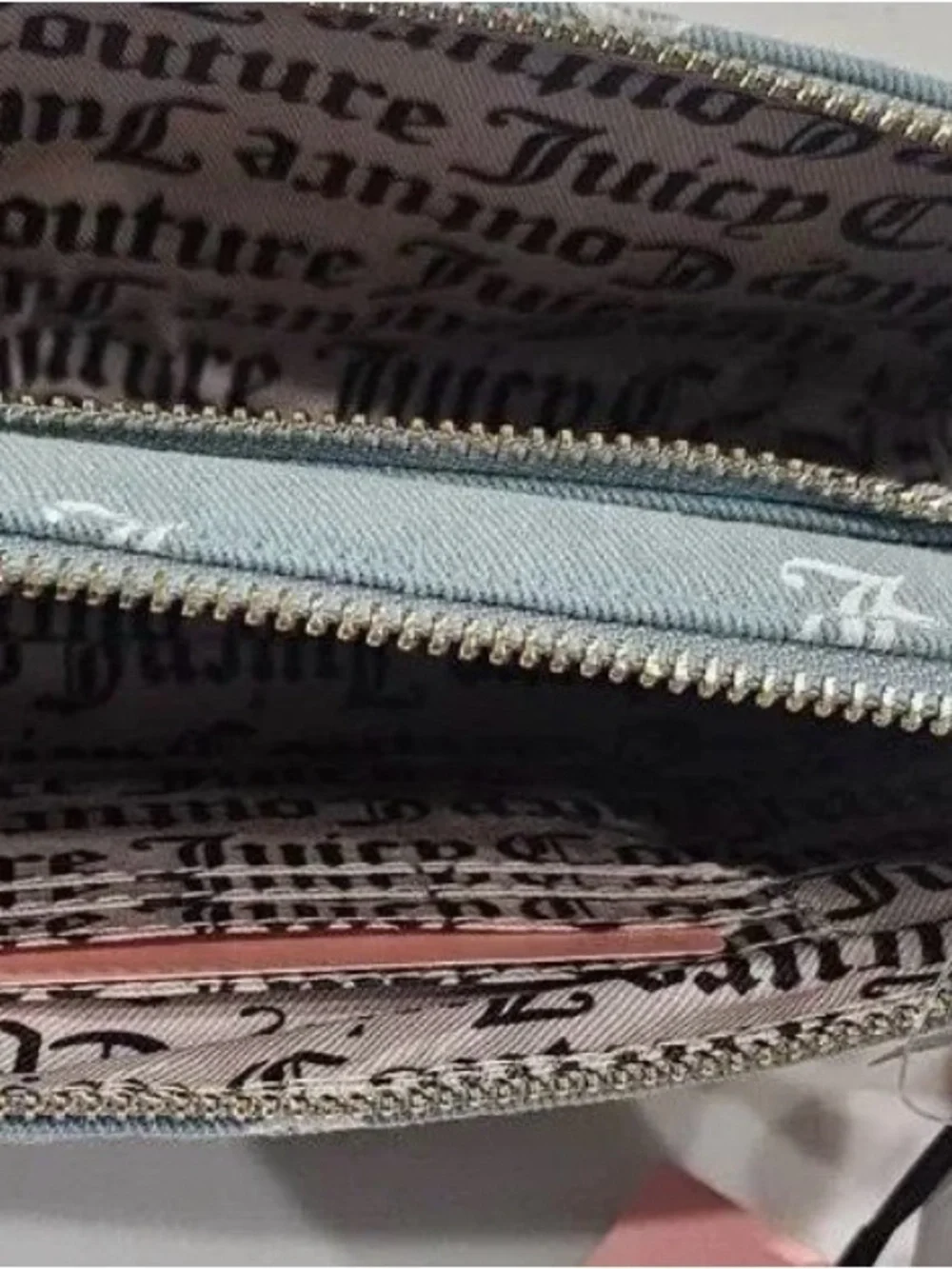 NWT Juicy Couture Denim Days Wallet in Lt Washed Denim/White